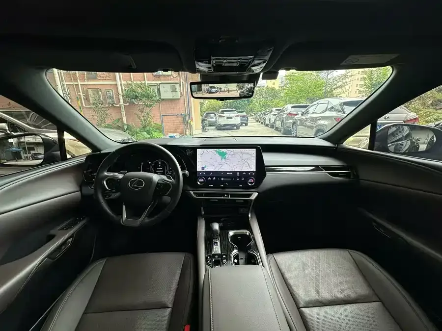 Lexus RX New Energy 2025 450h+ 4WD Enjoy Edition 2024 — миниатюра 2