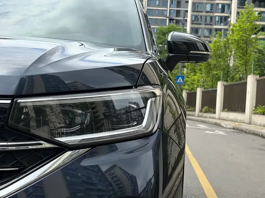 Volkswagen Tayron X Tanyue X 2023 330TSI 2WD Flagship Smart Edition 2024 — миниатюра 3