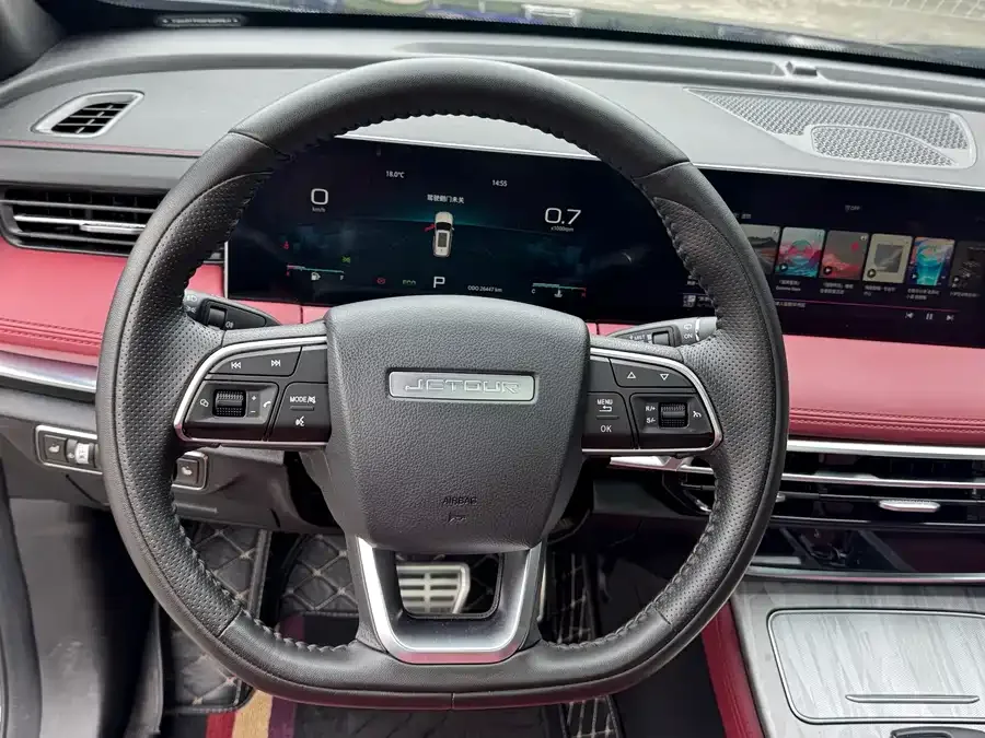 Jetour X70 PLUS JETOUR X70 PLUS 2023 1.5T DCT Brave PLUS 7-seater 2023 — миниатюра 5