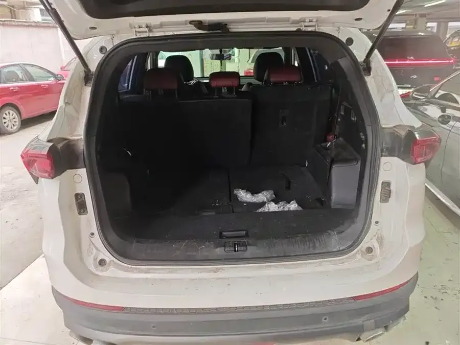 Jetour X70 Plus JETOUR X70 PLUS 2021 facelift 1.5T DCT Mountain PRO 7-seater 2022 — миниатюра 3