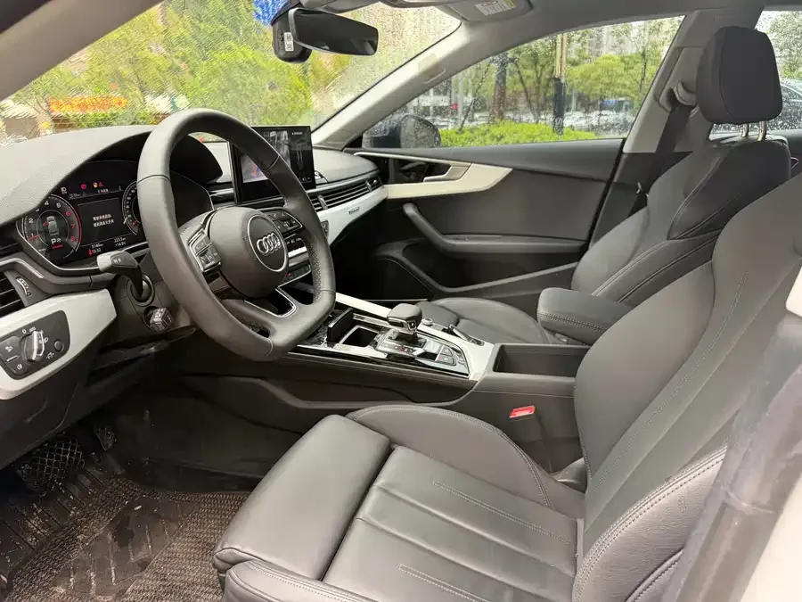 Audi A5 Audi A5 (Imported) 2024 Sportback 40 TFSI quattro Luxury Dynamic Edition 2026 — миниатюра 4