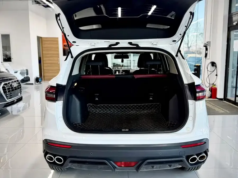 Geely Coolray SX11 Binyue 2021 1.4T DCT Platinum Edition 2022 — миниатюра 5