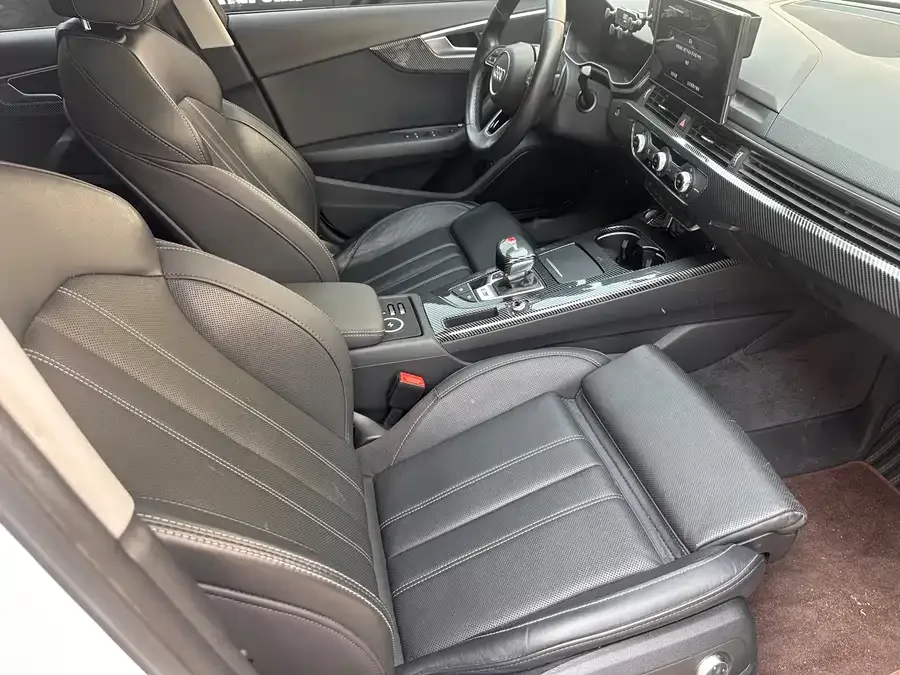 Audi a4 l 2023 40 TFSI luxury and dynamic model 2023 — миниатюра 4