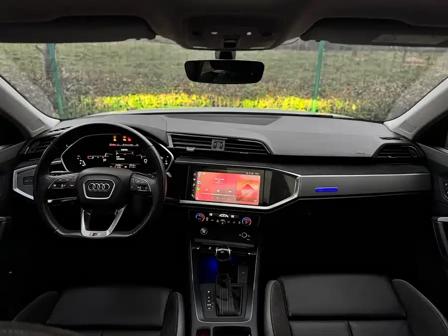 Audi Q3 SPORTBACK 2022 40 TFSI RS Kit Speed Type 2022 — миниатюра 3