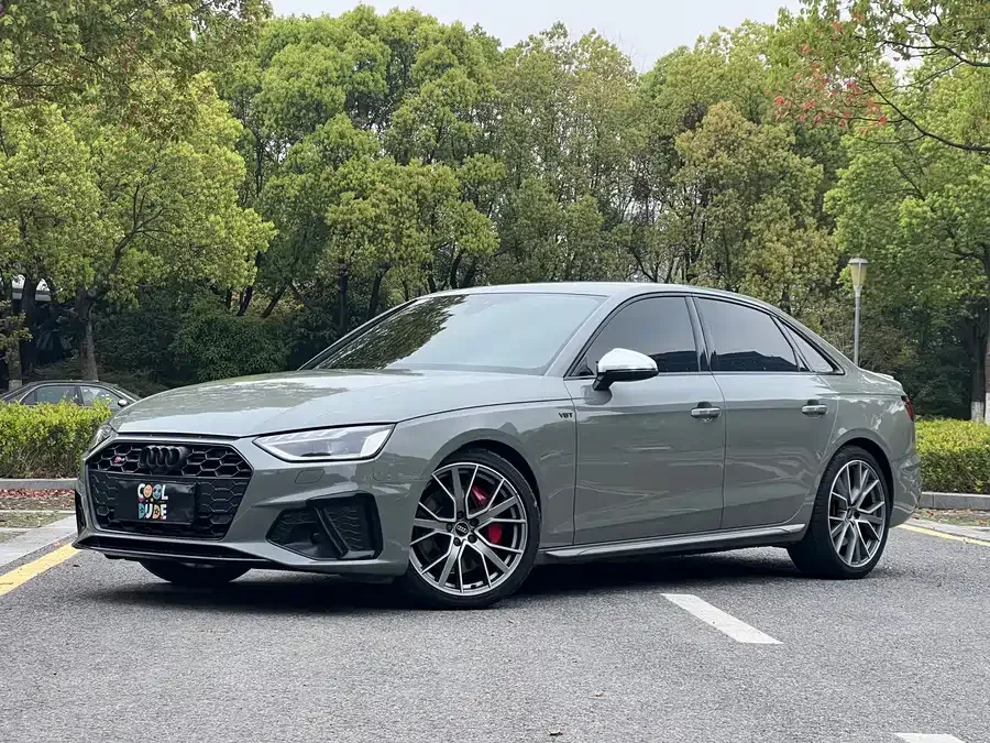 Audi S4 2023