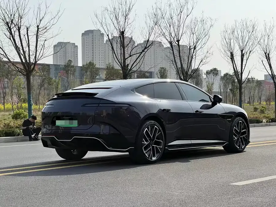 Avatr 12 Avita 12 2023 650 Triple Laser 4WD Performance Edition 2024 — миниатюра 3