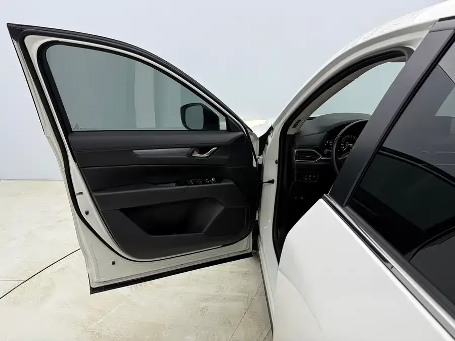 Mazda CX-5 2022 2.0L Automatic 2WD Smart Edition 2022 — миниатюра 3