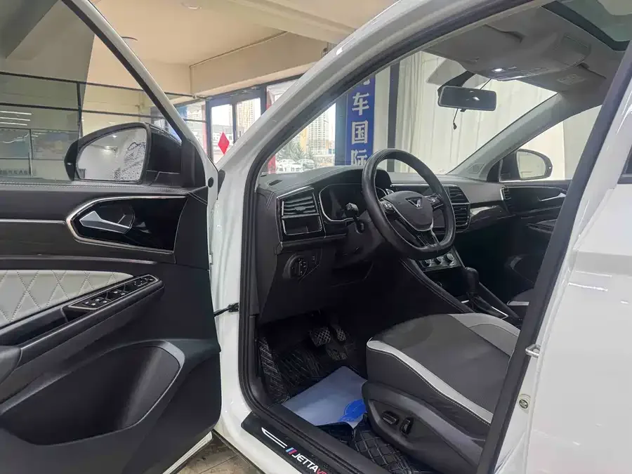 Jetta VS7 Jetta VS7 2023 280TSI Automatic High-gloss Enjoyment Edition 2023 — миниатюра 4