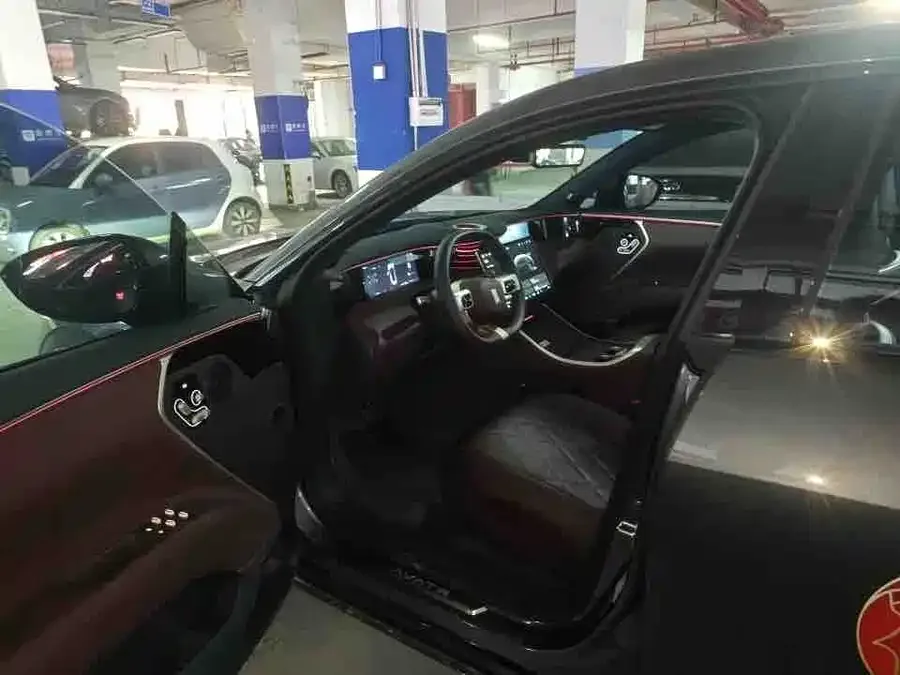 Avatr 11 Avita 11 2025 facelift Max extended range version 2025 — миниатюра 3