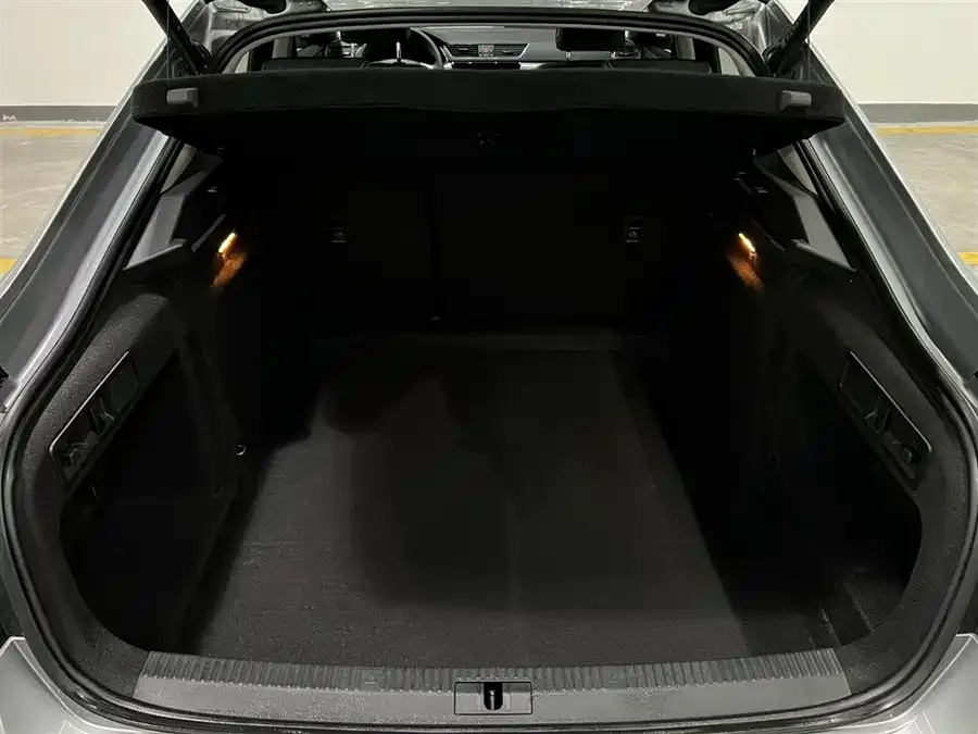 Skoda SuperB Superpa 2024 TSI280 DSG Exclusive Edition 2024 — миниатюра 4