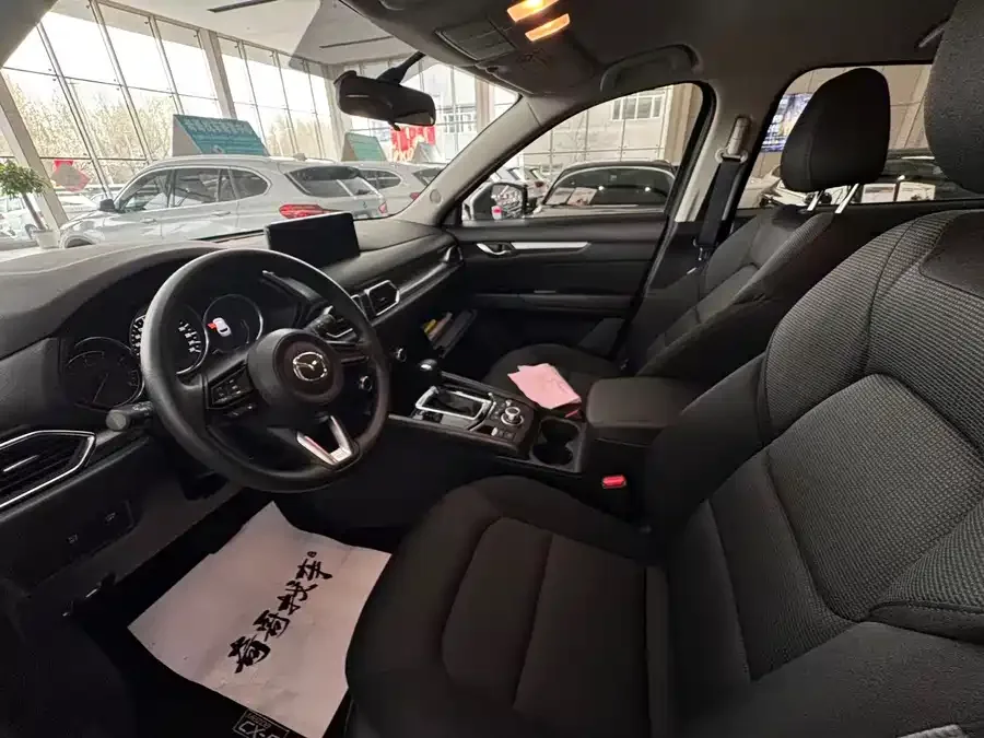 Mazda CX5 2025 2.0L Automatic 2WD Comfort Edition 2025 — миниатюра 4