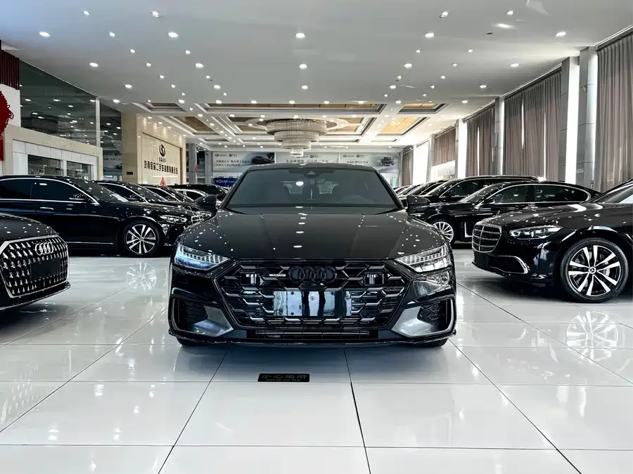 Audi A7L 2024 45 TFSI quattro Black Warrior Edition 2025 — миниатюра 2