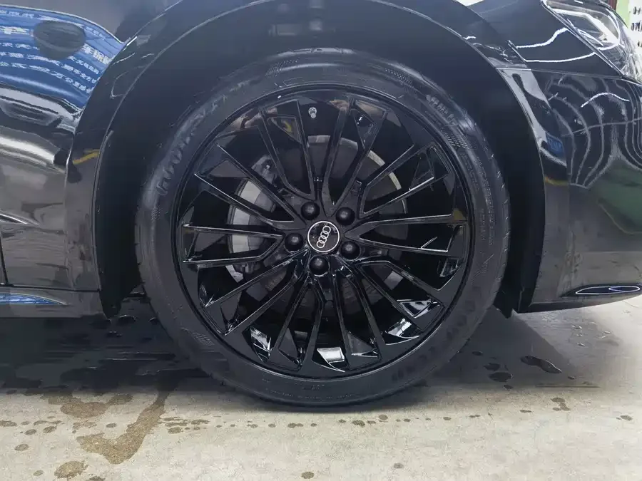 Audi A7L 2024 45 TFSI Luxury Edition 2025 — миниатюра 5