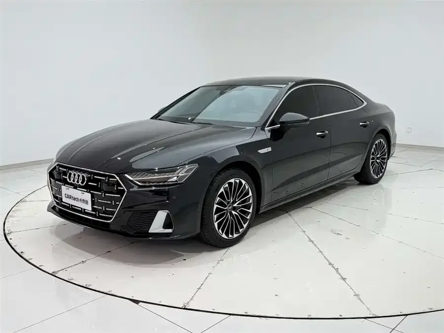 Audi A7L 2024 45 TFSI Luxury Edition 2024 — миниатюра 2