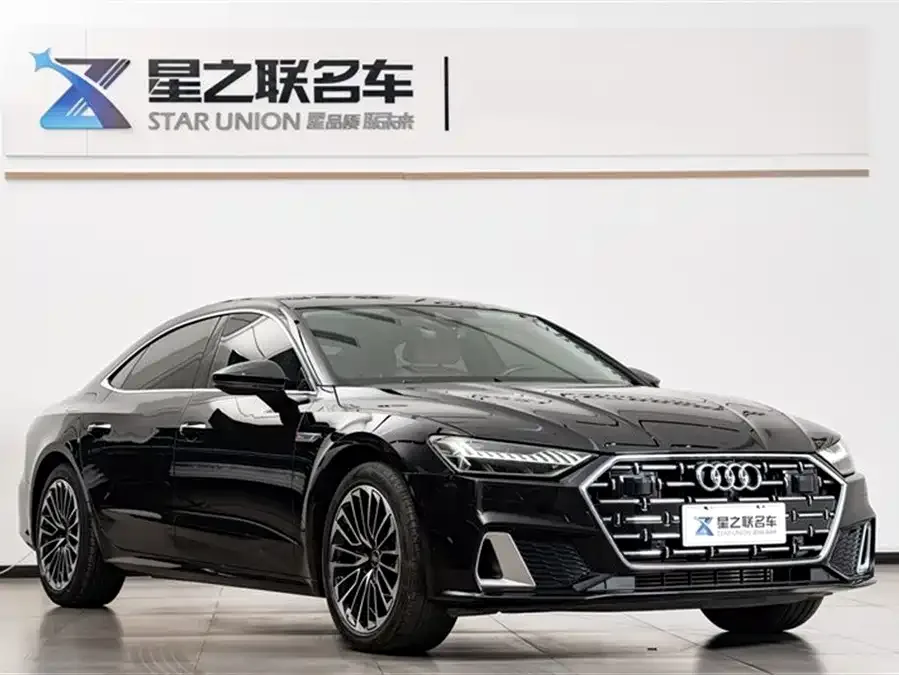 Audi A7L 2024 45 TFSI Luxury Edition 2024 — миниатюра 2