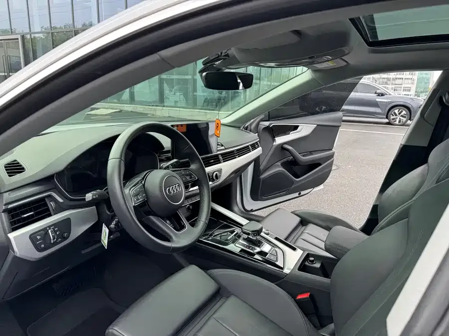 Audi A5 Audi A5 (Imported) 2023 Sportback 40 TFSI Stylish Dynamic Edition 2023 — миниатюра 2