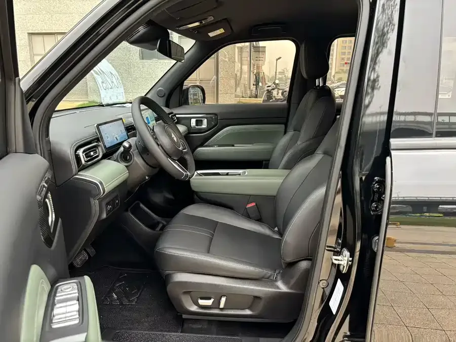 Baojun Yueya Plus Baojun Yueye Plus 2024 Zhizun Edition 4 Seaters 2024 — миниатюра 4