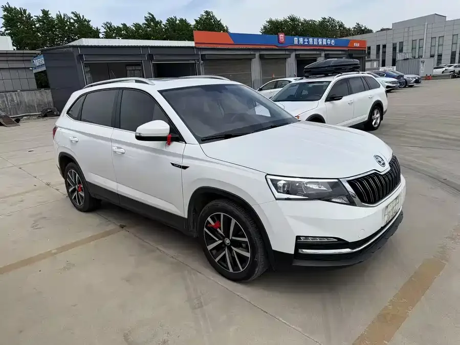 Skoda Kamiq Komic 2022 1.5L automatic comfort version 2023 — миниатюра 3