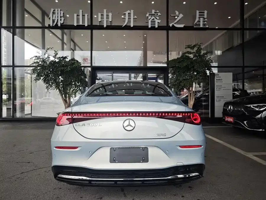 Mercedes-Benz CLA New Energy Mercedes-Benz CLA PHEV 2025 300L Extended Range Edition 2025 — миниатюра 4