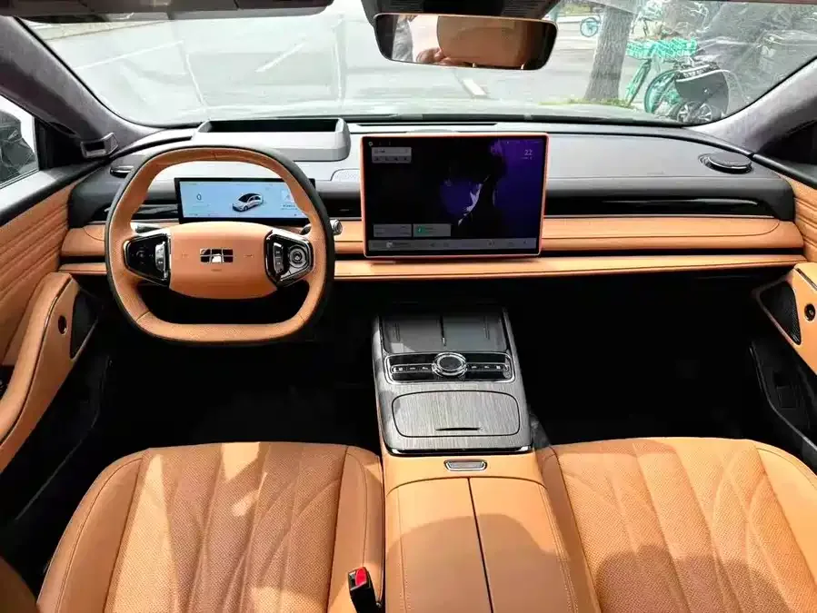 Geely Galaxy Star 8 Galaxy Star 8 2025 60km EM-i Luxury Edition 2025 — миниатюра 2