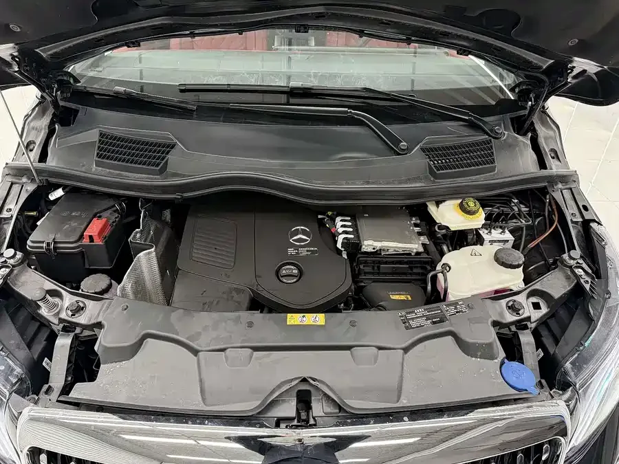 Mercedes-Benz Vito Vito 2024 2.0T Elite Edition 7 Seaters 2025 — миниатюра 3