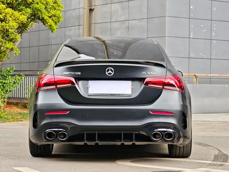 Mercedes-Benz A-Class AMG Mercedes-Benz A-Class AMG 2023 AMG A 35 L 4MATIC 2023 — миниатюра 2