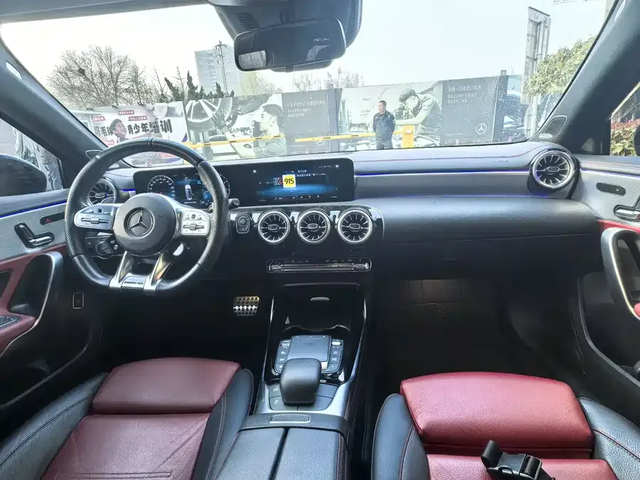 Mercedes-Benz A-Class AMG Mercedes-Benz A-Class AMG 2022 AMG A 35 L 4MATIC 2023 — миниатюра 5