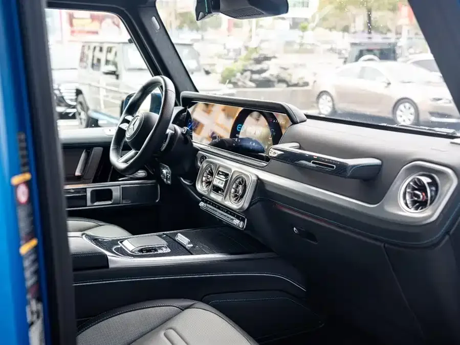 Mercedes-Benz G-class new energy Mercedes-Benz G-Class New Energy 2025 G580 First Special Edition 2024 — миниатюра 4