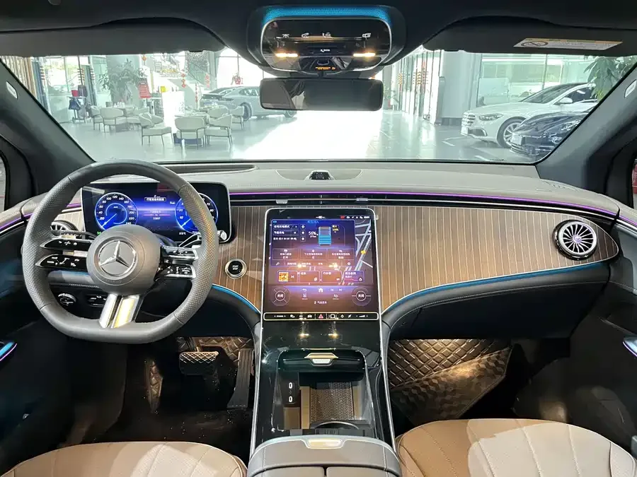 Mercedes-Benz EQE SUV Mercedes-Benz EQE SUV 2024 500 4MATIC Luxury Edition 2024 — миниатюра 2