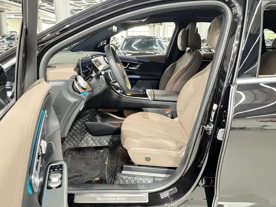 Mercedes-Benz EQE SUV Mercedes-Benz EQE SUV 2024 500 4MATIC Luxury Edition 2024 — миниатюра 4