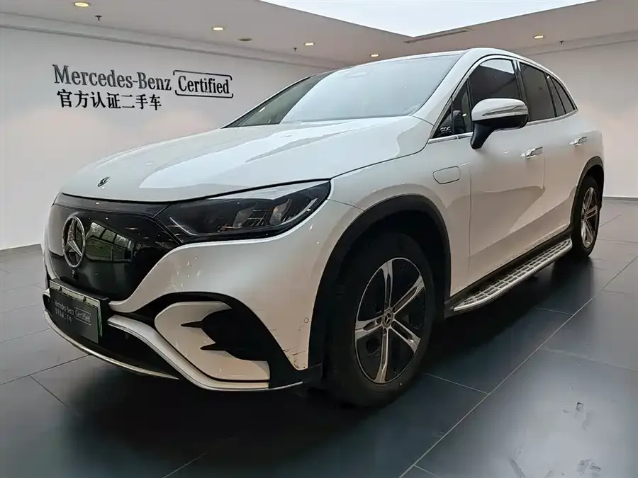 Mercedes-Benz EQE SUV 2023