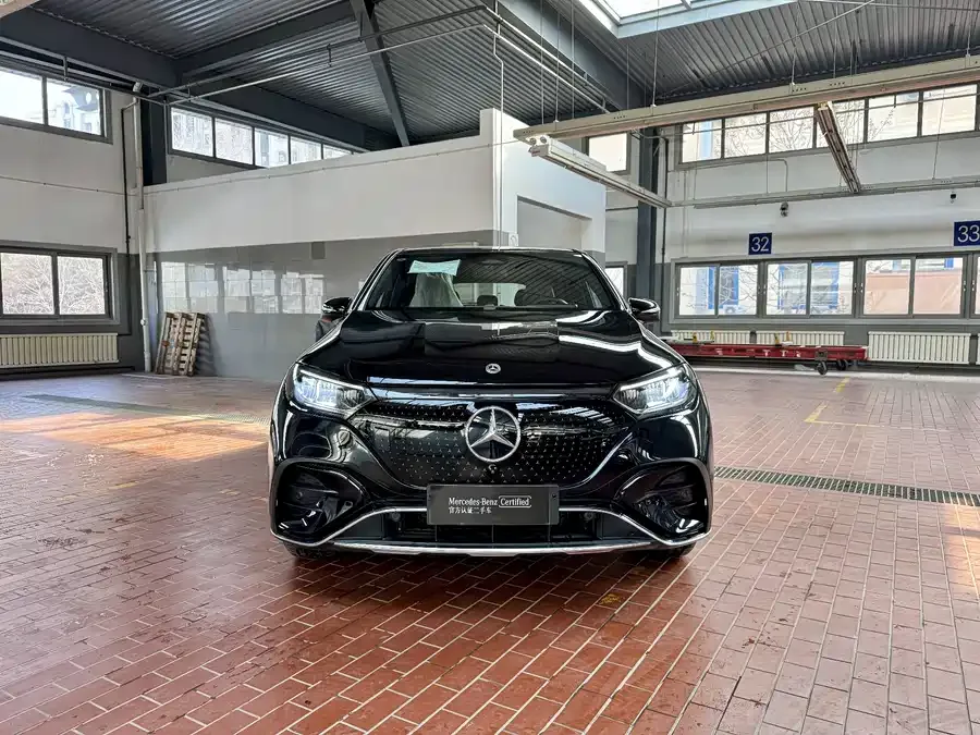 Mercedes-Benz EQE SUV Mercedes-Benz EQE SUV 2024 500 4MATIC Pioneer Edition 2025 — миниатюра 5