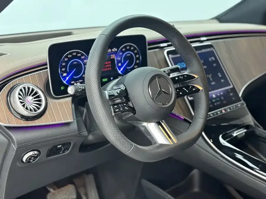 Mercedes-Benz EQE SUV Mercedes-Benz EQE SUV 2024 500 4MATIC Luxury Edition 2024 — миниатюра 4