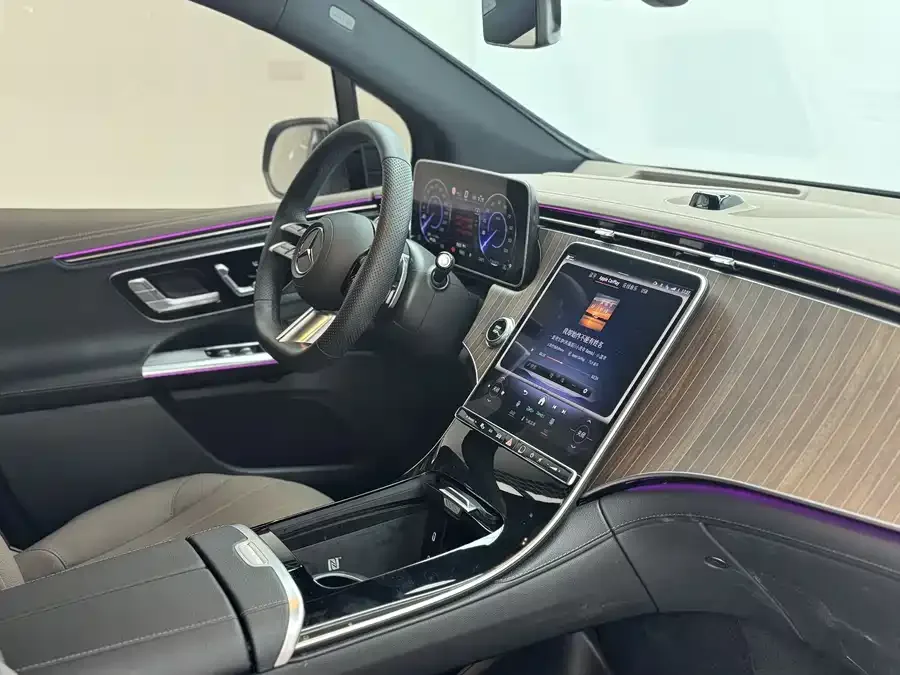 Mercedes-Benz EQE SUV Mercedes-Benz EQE SUV 2024 500 4MATIC Luxury Edition 2024 — миниатюра 5