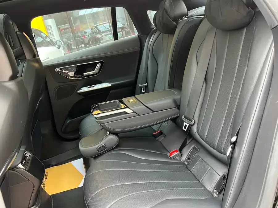 Mercedes-Benz EQE Mercedes-Benz EQE 2022 350 Pioneer Edition 2023 — миниатюра 5