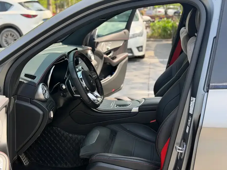 Mercedes-Benz GLC AMG Mercedes-Benz GLC AMG 2022 AMG GLC 43 4MATIC 2023 — миниатюра 3