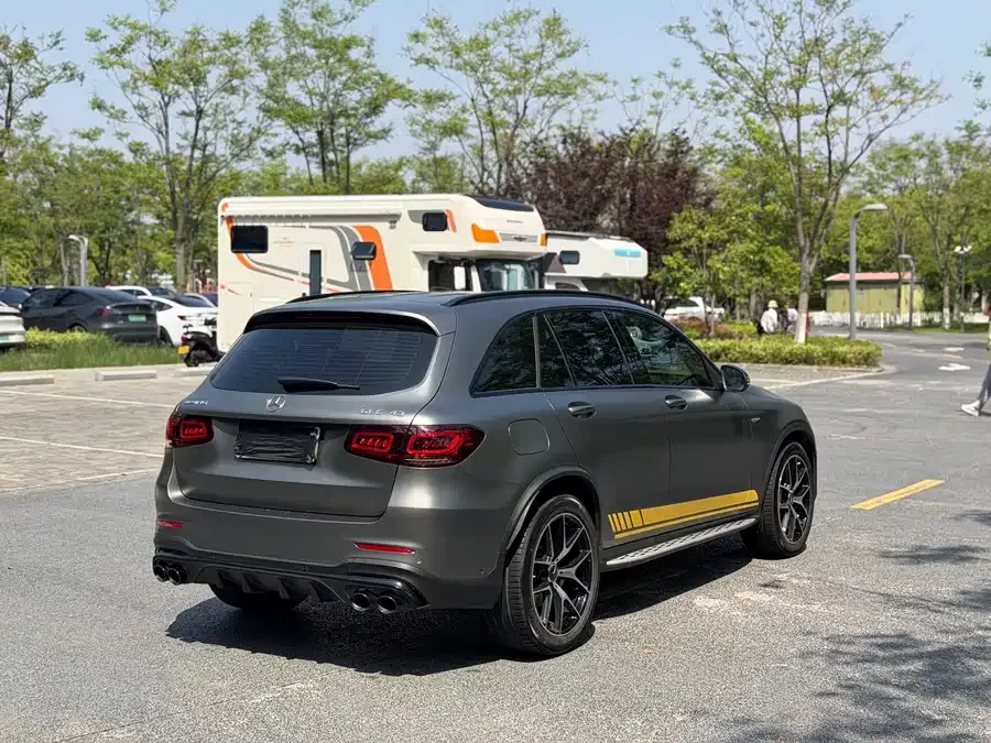 Mercedes-Benz GLC AMG Mercedes-Benz GLC AMG 2022 AMG GLC 43 4MATIC 2023 — миниатюра 4