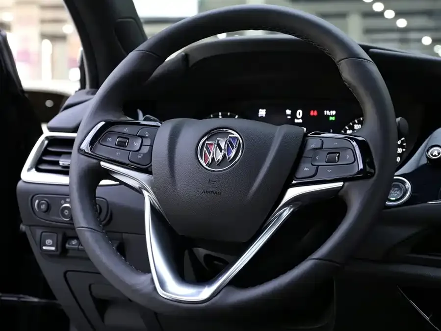 Buick Envision 2022 Angkeqi 652T 4WD flagship model 6 seats 2023 — миниатюра 4