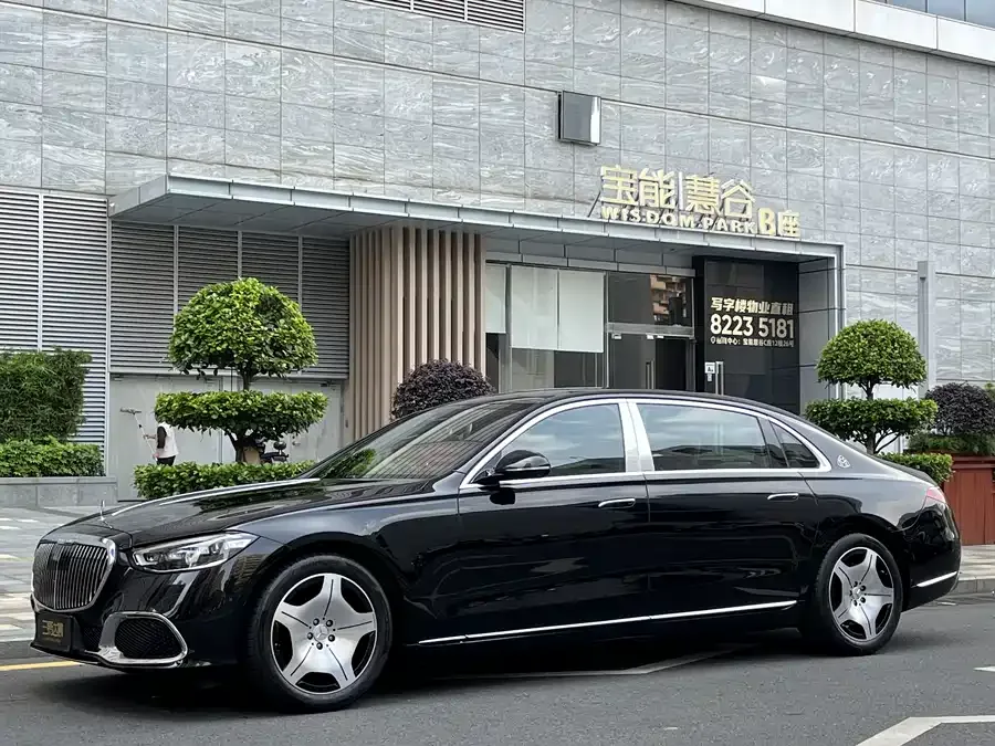 Mercedes-Benz Maybach S-Class 2024