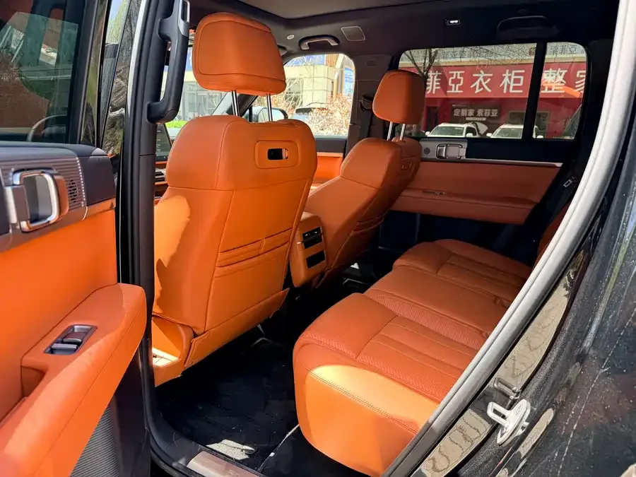 BYD Leopard Titanium 7 Titanium 7 2025 190KM Four-Wheel Drive Ultra Edition 2026 — миниатюра 2