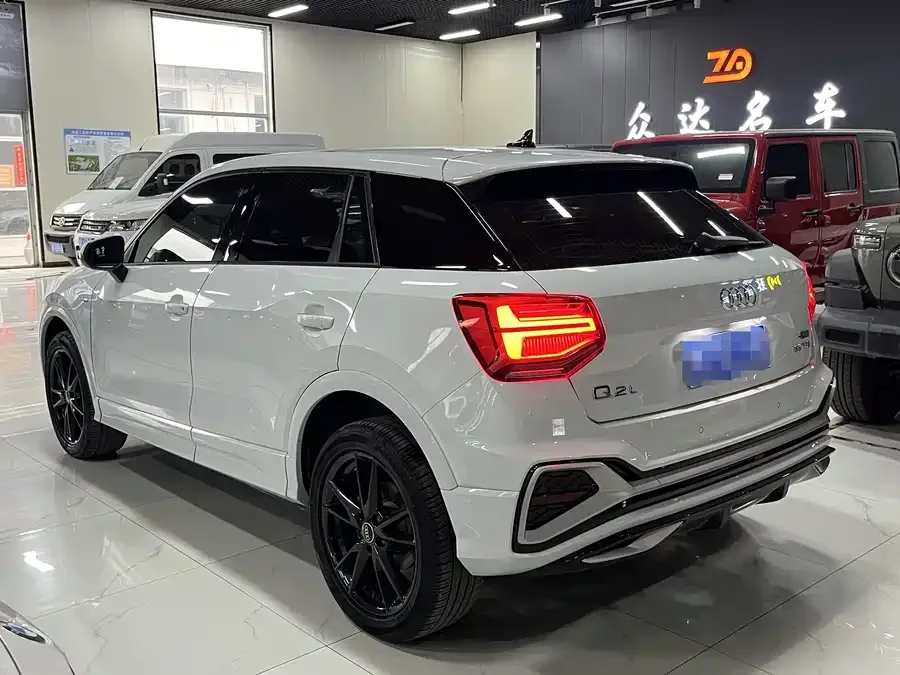 Audi Q2L 2023 35TFSI Progressive Dynamic Edition 2024 — миниатюра 2