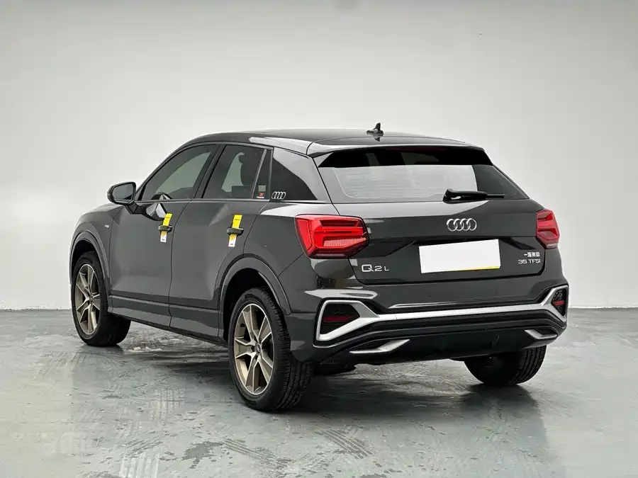 Audi Q2L 2023 35TFSI Stylish Dynamic Edition 2024 — миниатюра 2