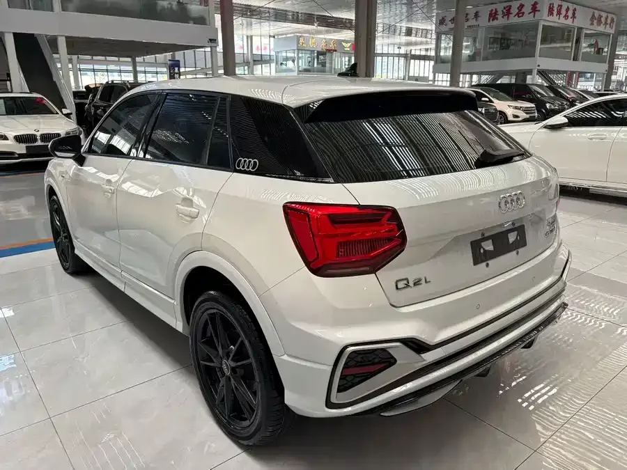 Audi Q2L 2021 35 TFSI Progressive Dynamic Edition 2022 — миниатюра 4