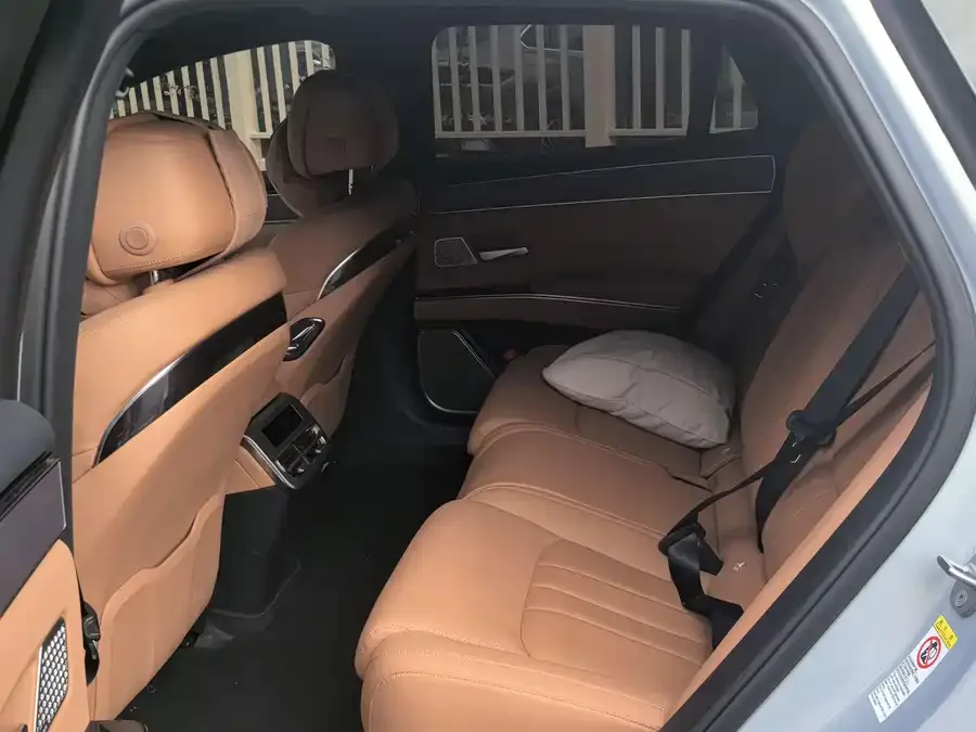 BYD Han L Han L 2025 EV Four-wheel Drive LiDAR Flagship Model 2025 — миниатюра 2