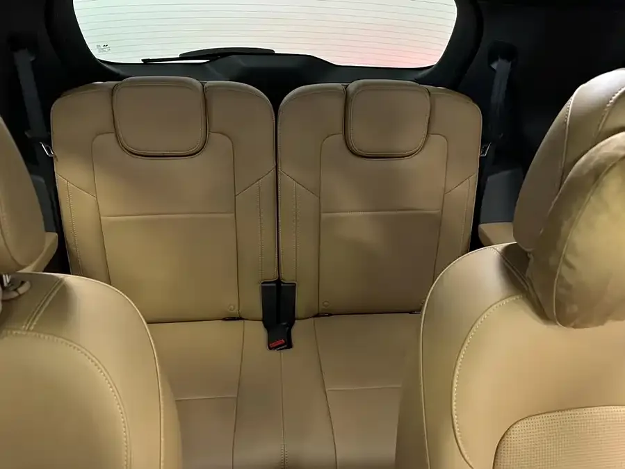 Li Xiang ONE Ideal ONE 2021 extended range 6-seater version 2022 — миниатюра 4