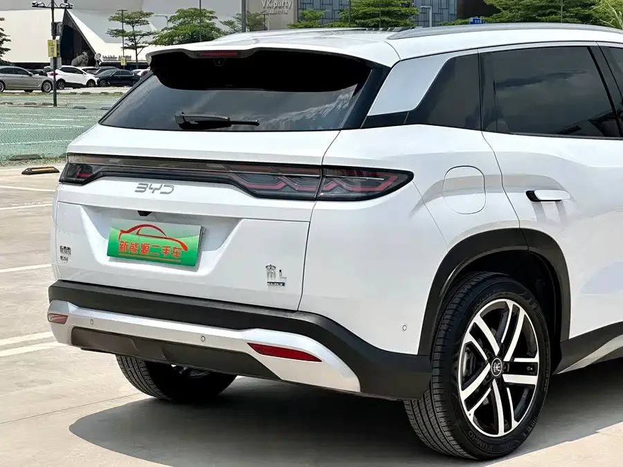 BYD Song L DM-i Song L DM-i 2025 Intelligent Driving Edition 112km Leading Model 2025 — миниатюра 3