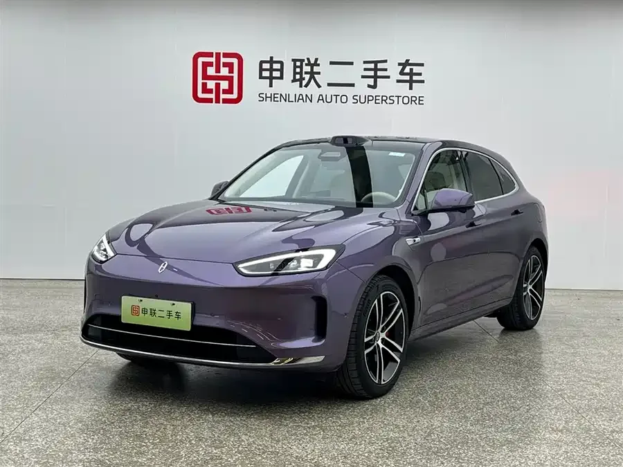 AITO M5 M5 2025 Extended Range Ultra 4WD Edition 2025 — фото 1, купить с доставкой в Москву