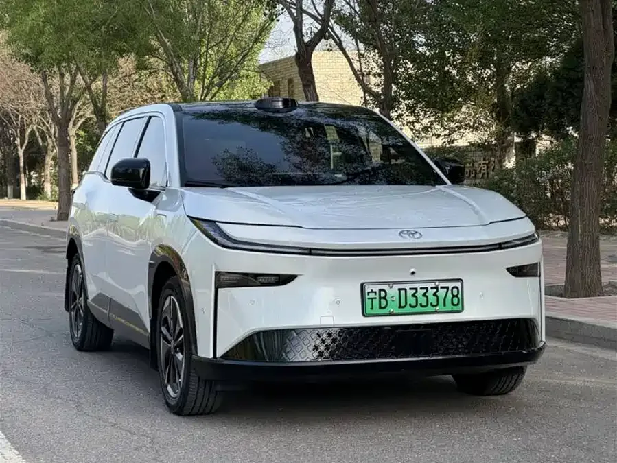 Toyota BZ3X Bozhi 3X 2025 520 Pro+ LiDAR Edition 2025 — миниатюра 3