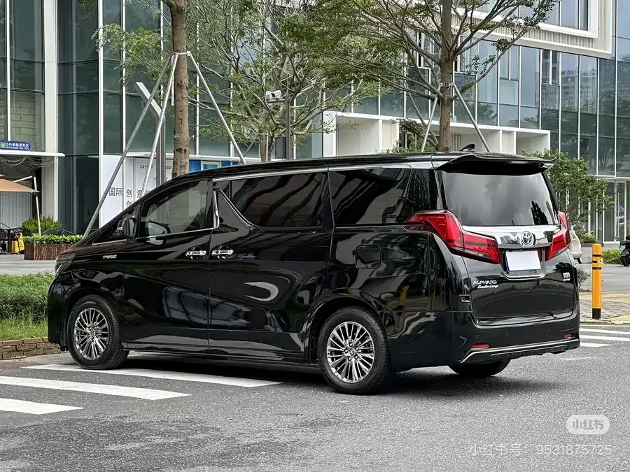 Toyota Alphard Alfa 2021 Dual Engine 2.5L Premium Edition 2022 — миниатюра 2