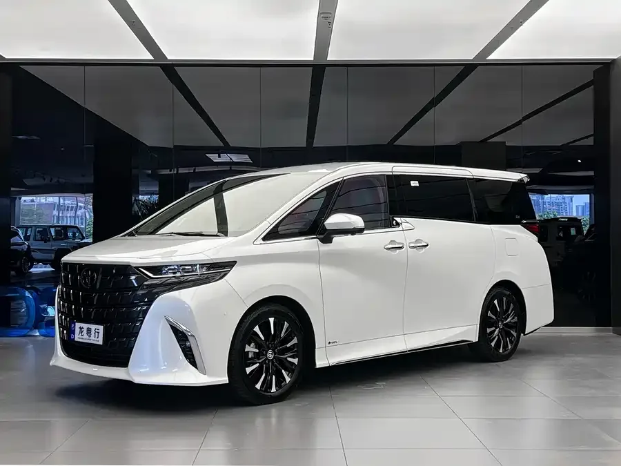 Toyota Alphard 2025
